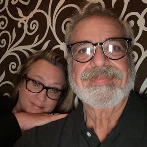 Meet your Posher, Robin